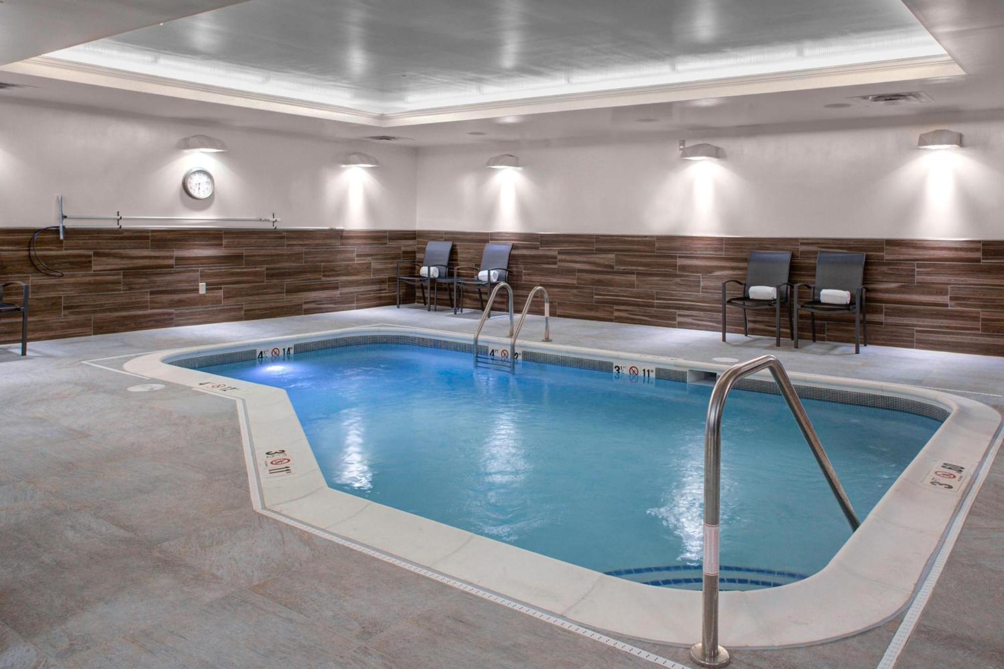 Fairfield Inn & Suites by Marriott Roanoke Salem Eksteriør bilde